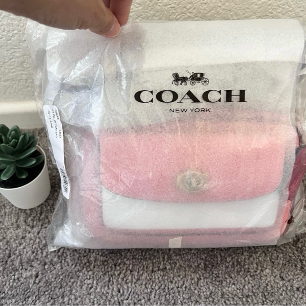 Coach Willow Camera Bag - Picture 6 of 6